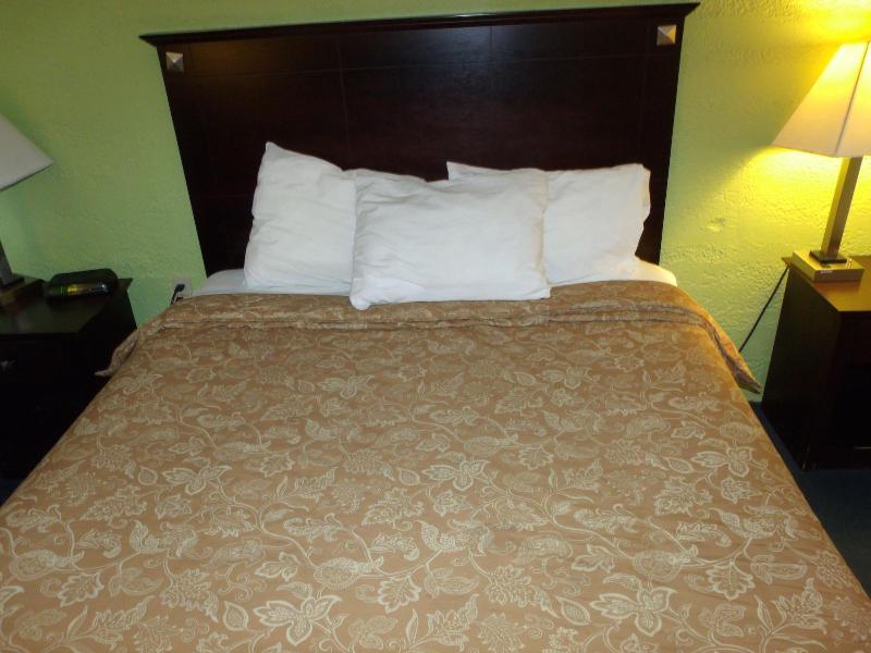 Relax Inn image