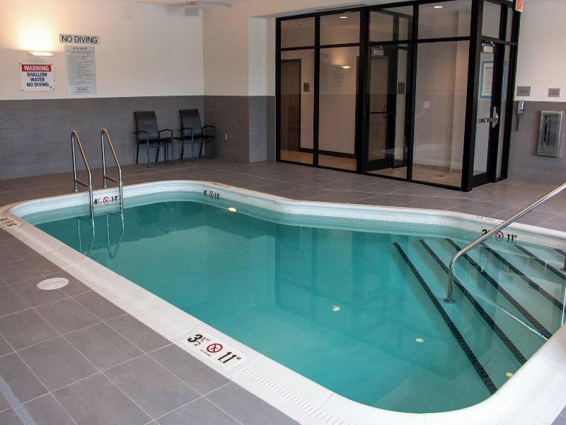 Fairfield Inn & Suites by Marriott Davenport Quad  image