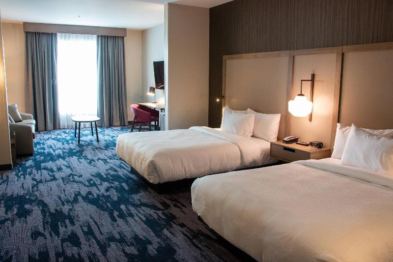Fairfield Inn & Suites by Marriott Davenport Quad  image