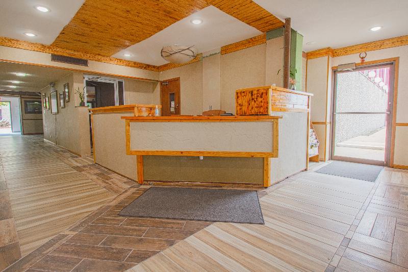 HomeTown Inn By OYO - Liberal, KS image