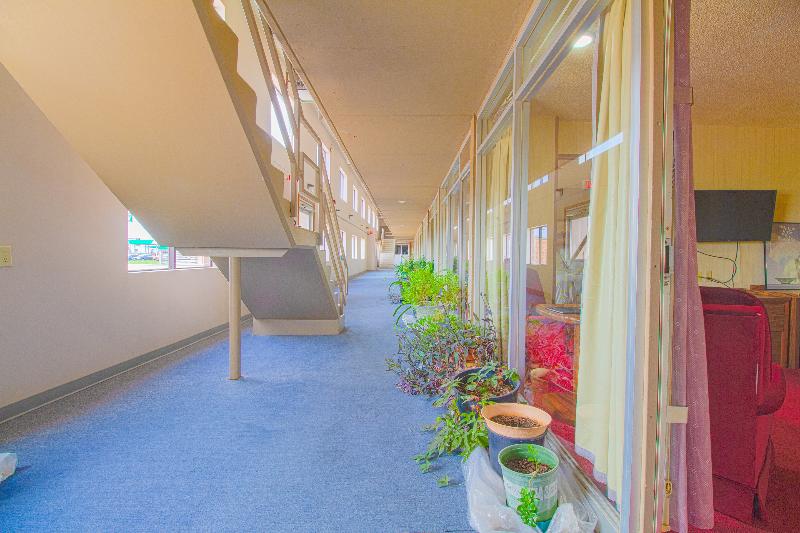 HomeTown Inn By OYO - Liberal, KS image