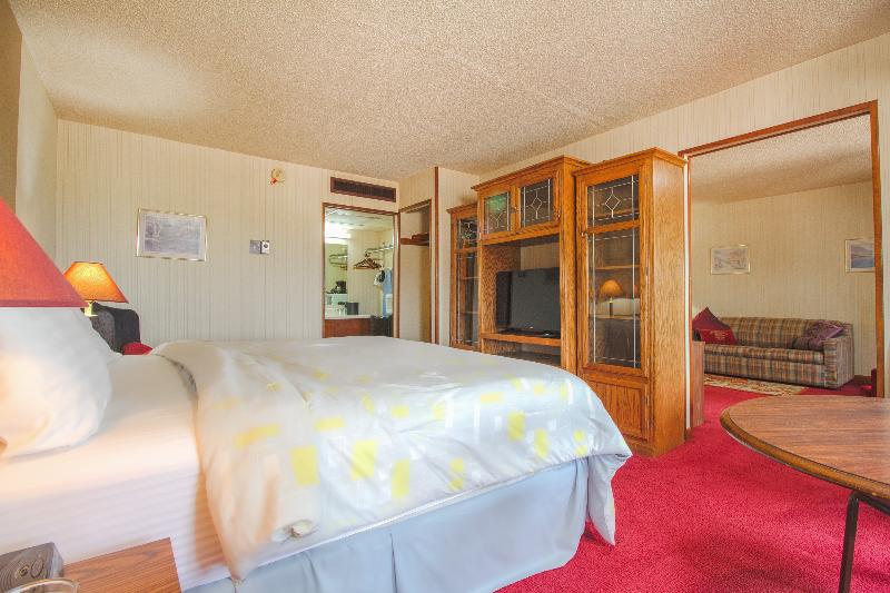HomeTown Inn By OYO - Liberal, KS image