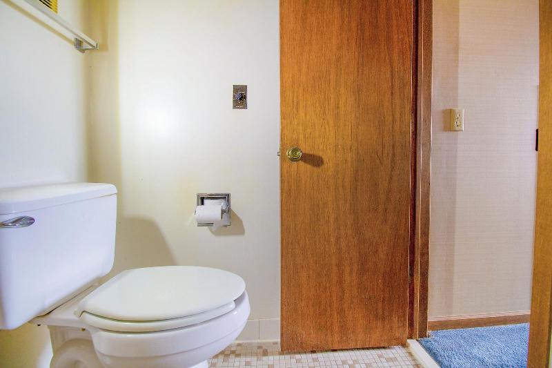HomeTown Inn By OYO - Liberal, KS image