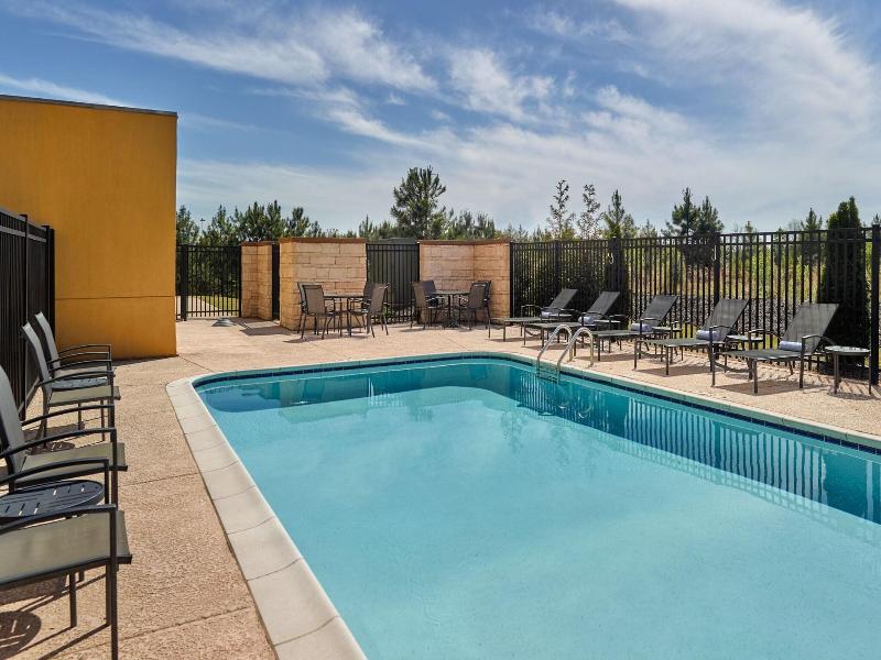 Fairfield Inn & Suites by Marriott Locust Grove I- image