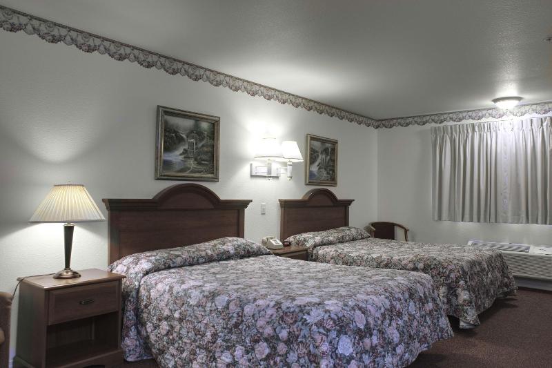 Lighthouse Inn image 4