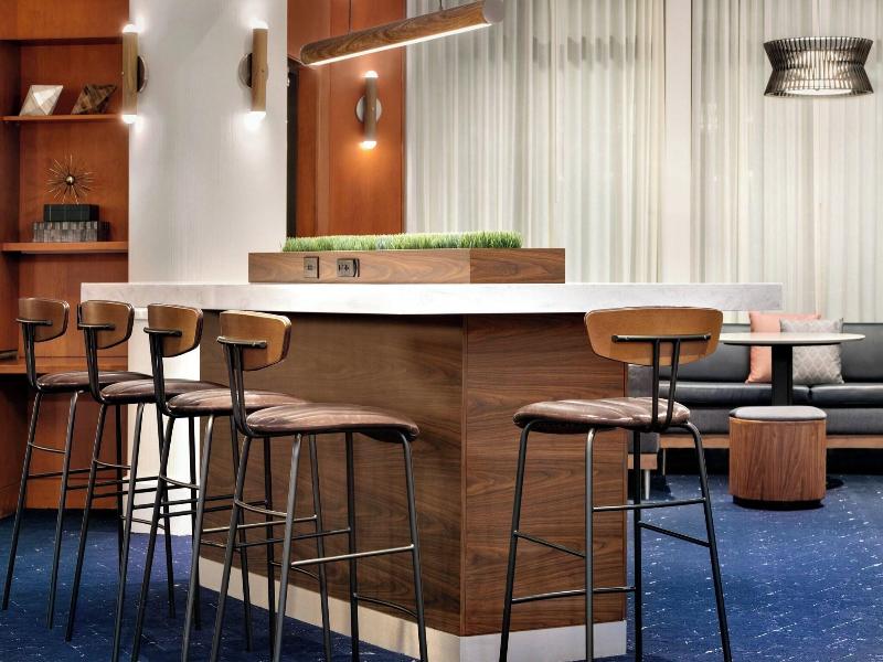 Courtyard By Marriott Lancaster image