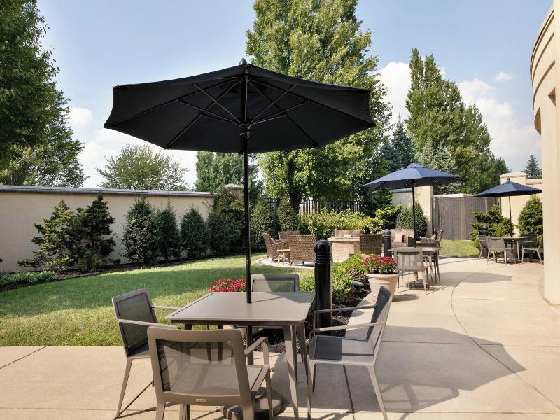 Courtyard By Marriott Lancaster image