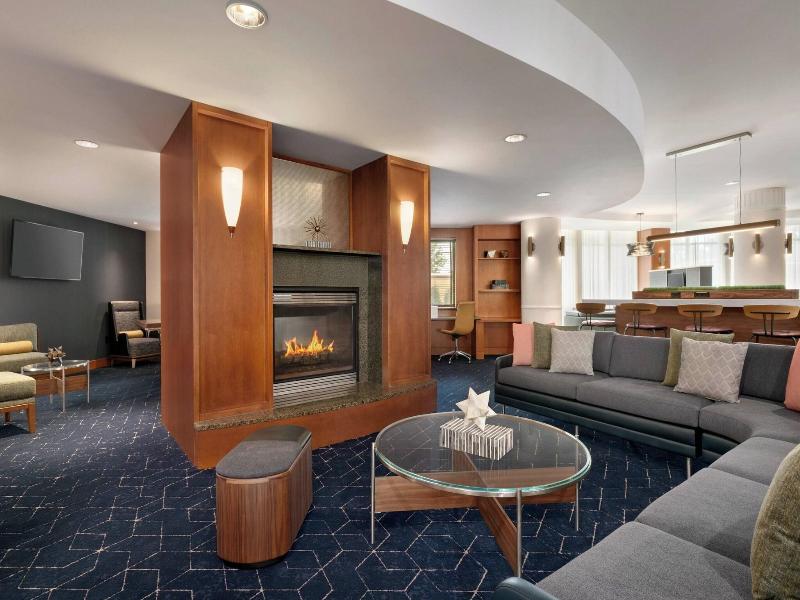Courtyard By Marriott Lancaster image