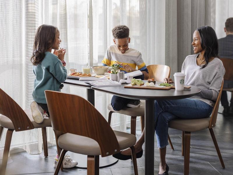 Courtyard By Marriott Lancaster image