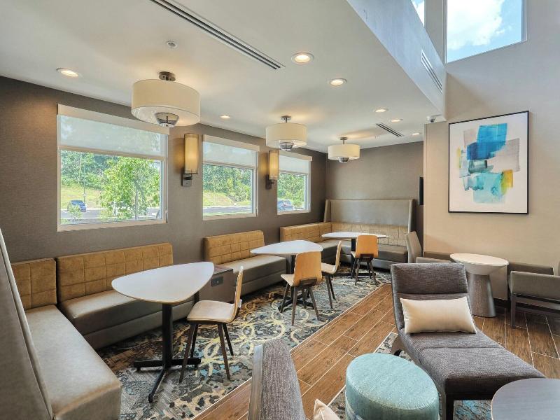 Residence Inn By Marriott Harrisburg North image