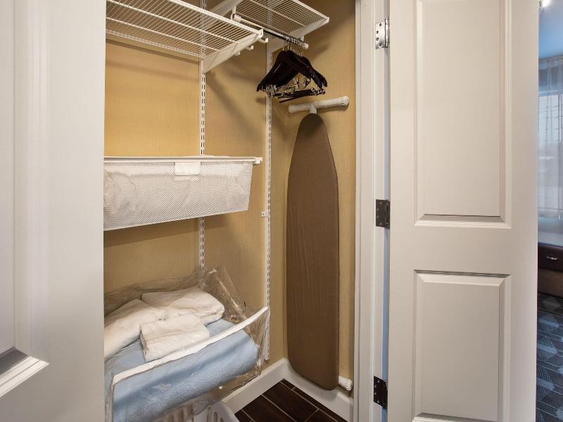 Towneplace Suites By Marriott Detroit Belleville image