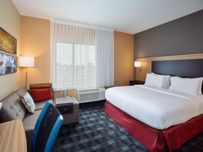 Towneplace Suites By Marriott Detroit Belleville image