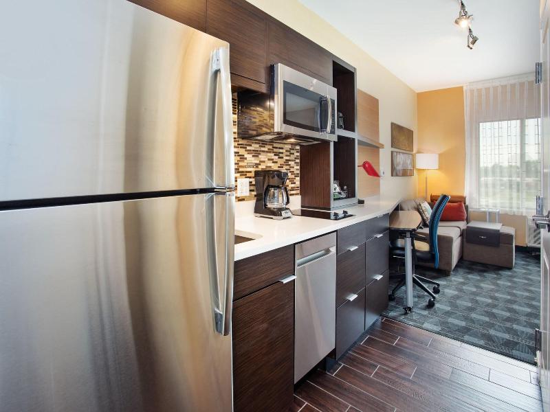 Towneplace Suites By Marriott Detroit Belleville image