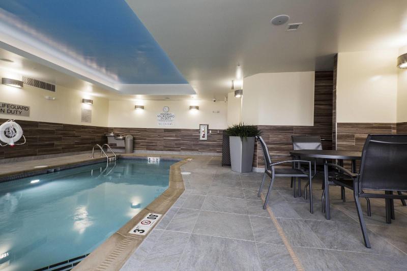Fairfield Inn And Suites By Marriott Chillicothe image