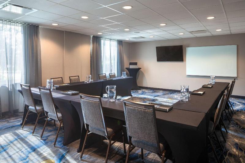 Fairfield Inn And Suites By Marriott Chillicothe image