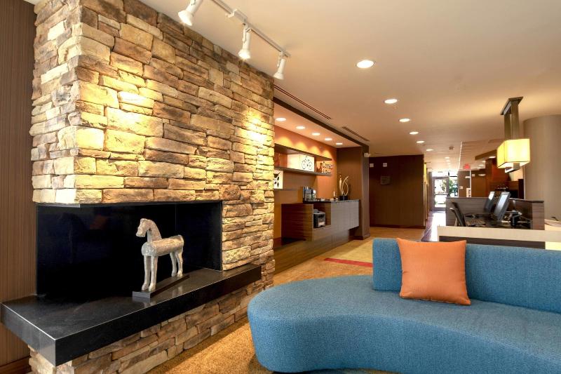 Fairfield Inn And Suites By Marriott Chillicothe image