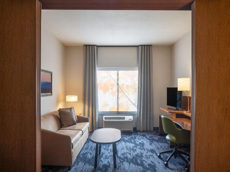 Fairfield Inn And Suites By Marriott Chillicothe image