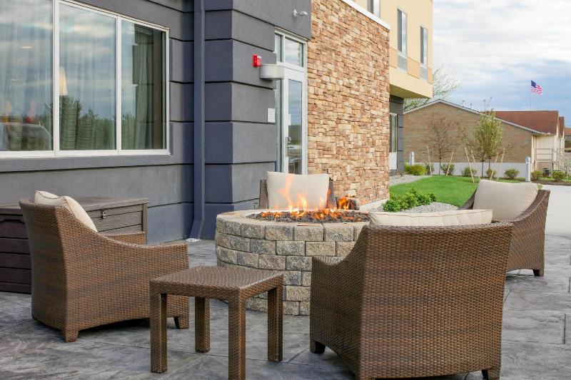 Fairfield Inn And Suites By Marriott Chillicothe image