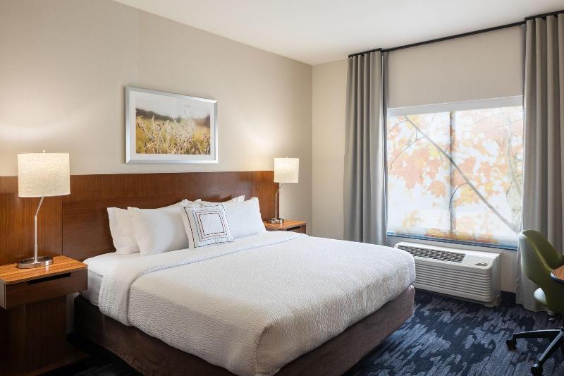 Fairfield Inn And Suites By Marriott Chillicothe image