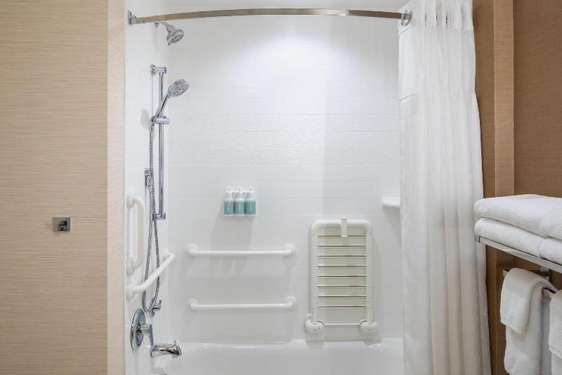 Fairfield Inn And Suites By Marriott Chillicothe image