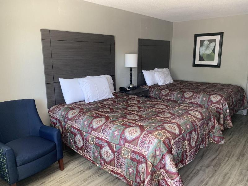 Executive Inn image