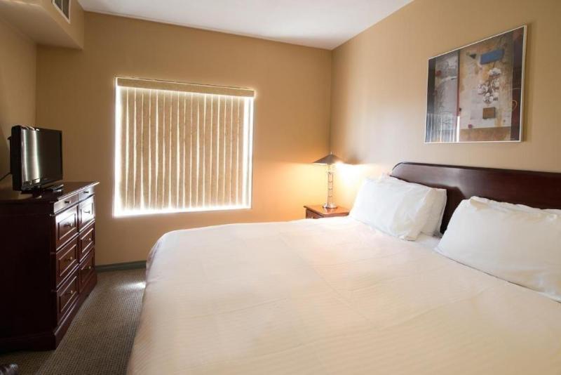 Podollan Rez-idence Fort McMurray image