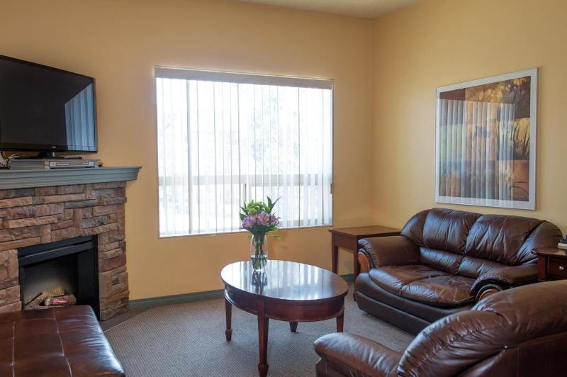 Podollan Rez-idence Fort McMurray image