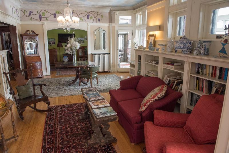 Wilburton Inn image