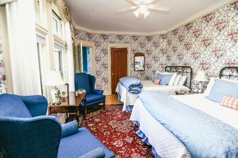 Wilburton Inn image