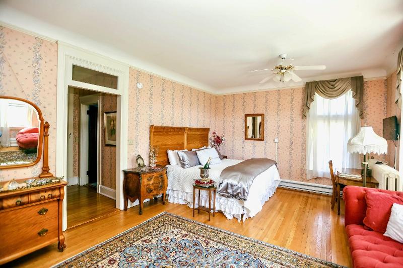 Wilburton Inn image