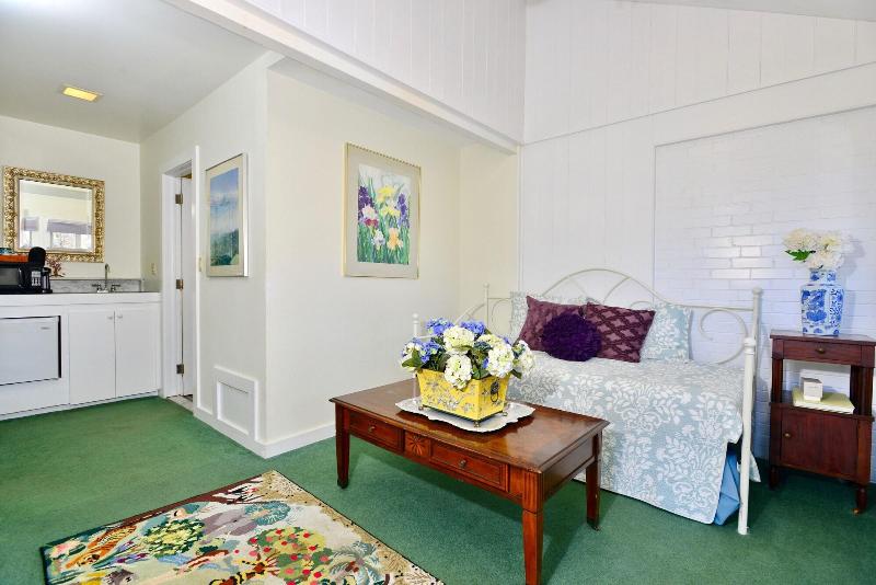 Wilburton Inn image