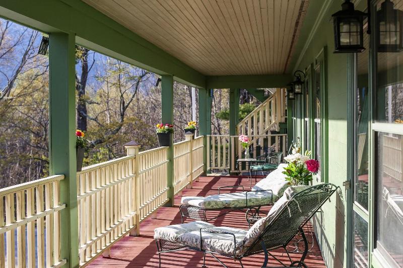 Wilburton Inn image
