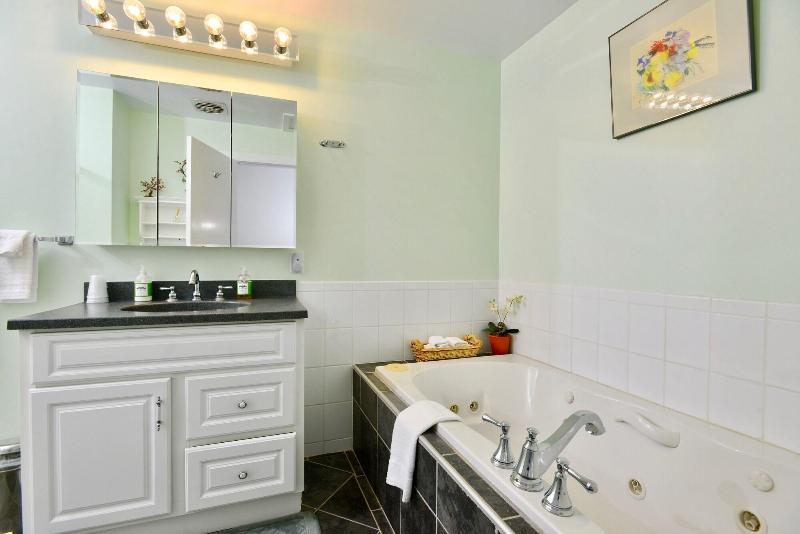 Wilburton Inn image