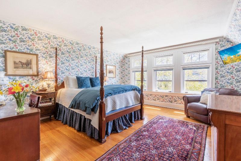 Wilburton Inn image