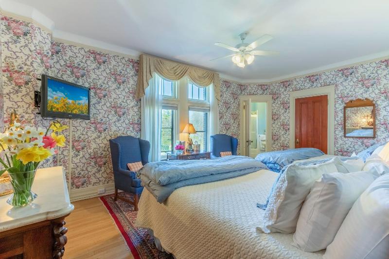 Wilburton Inn image