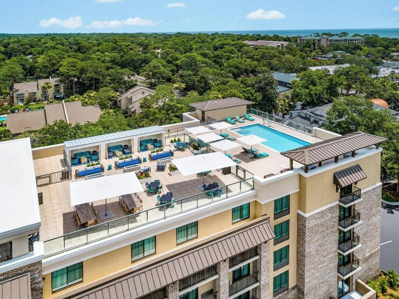 Courtyard By Marriott Hilton Head Island image