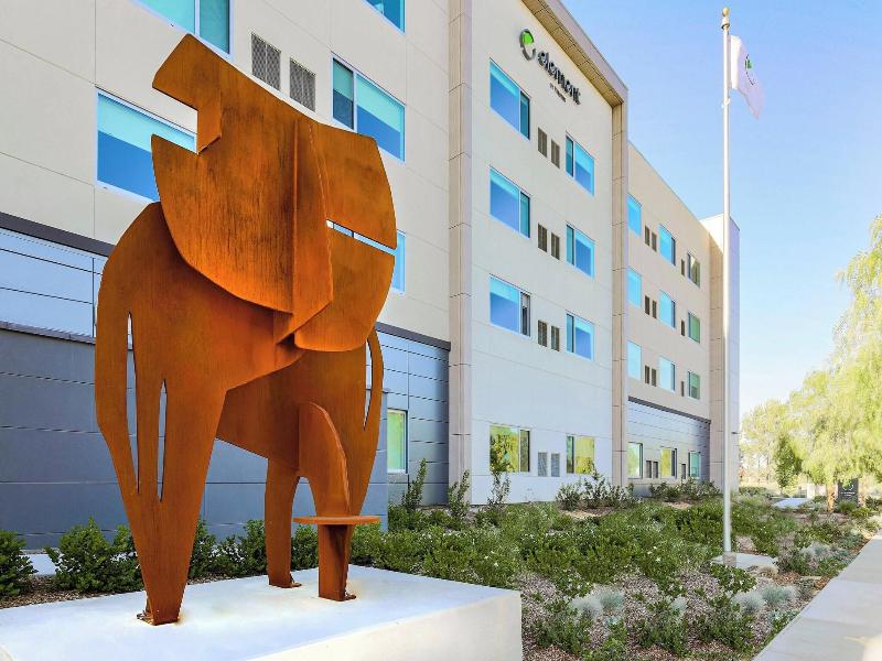 Element Ontario Rancho Cucamonga image