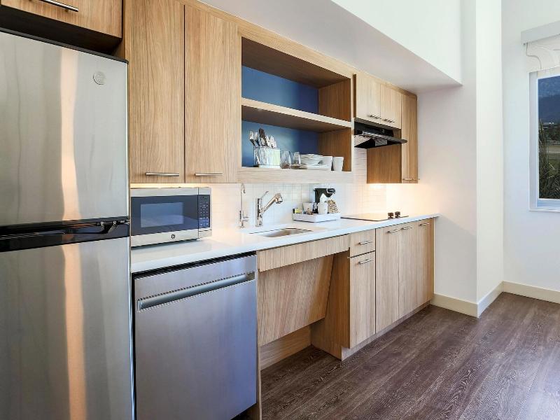 Element Ontario Rancho Cucamonga image