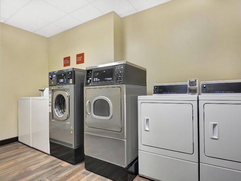 Towneplace Suites By Marriott Sarasota Bradenton W image