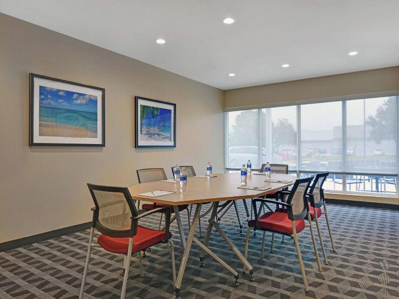 Towneplace Suites By Marriott Sarasota Bradenton W image