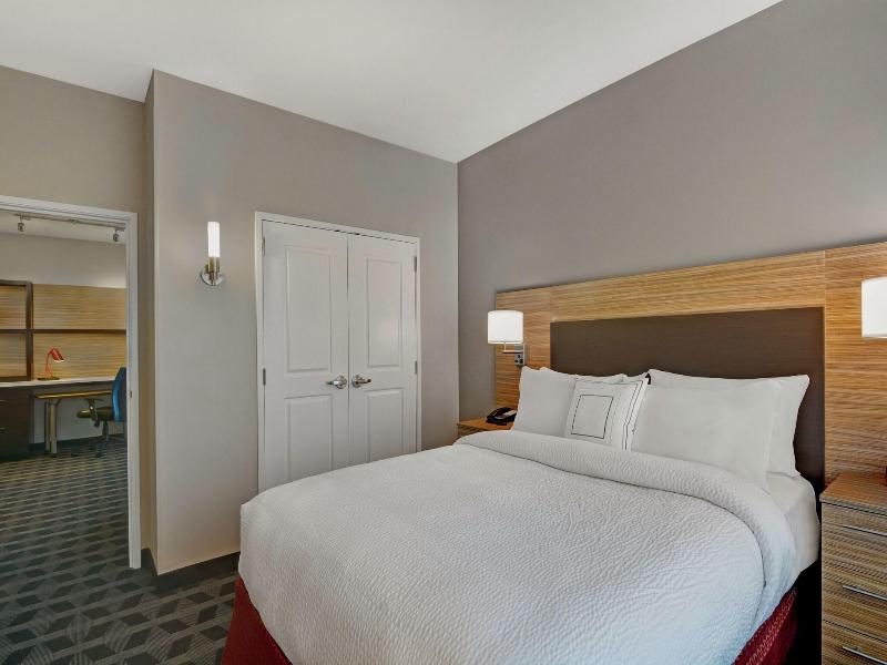 Towneplace Suites By Marriott Sarasota Bradenton W image