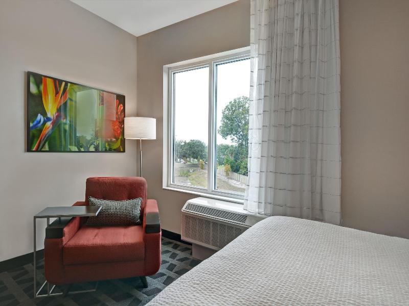 Towneplace Suites By Marriott Sarasota Bradenton W image