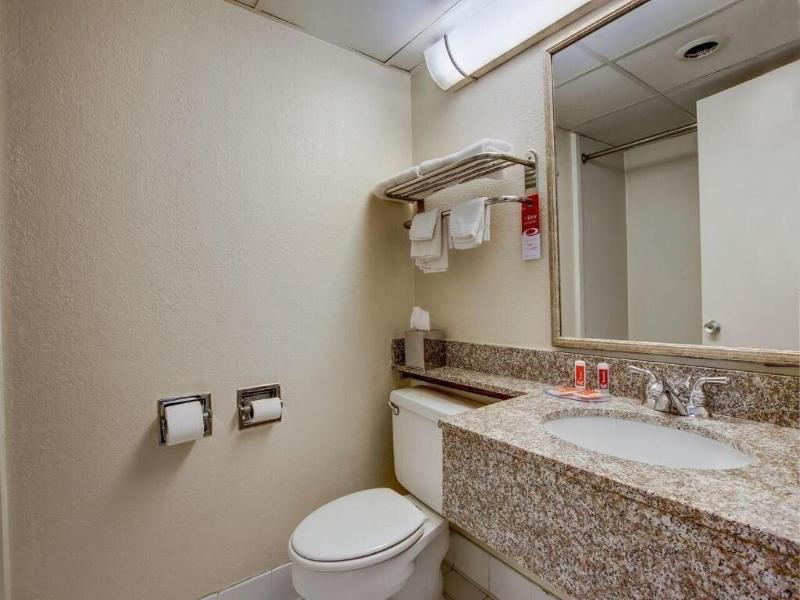 Red Carpet Inn image
