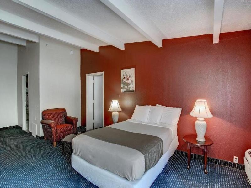 Red Carpet Inn image