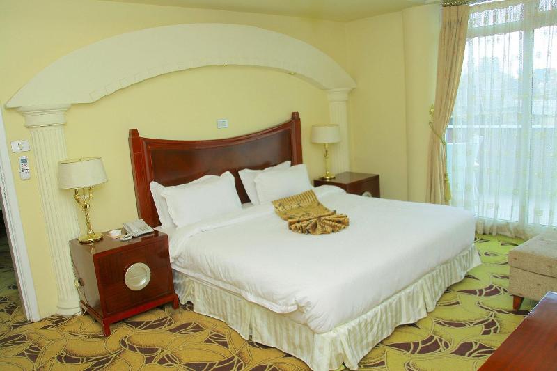 Yoly Addis Hotel image