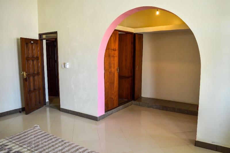 Platinum Hotel image