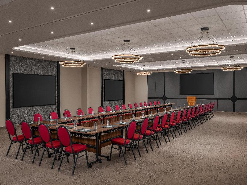 Crowne Plaza Dar Es Salaam, An Ihg Hotel image