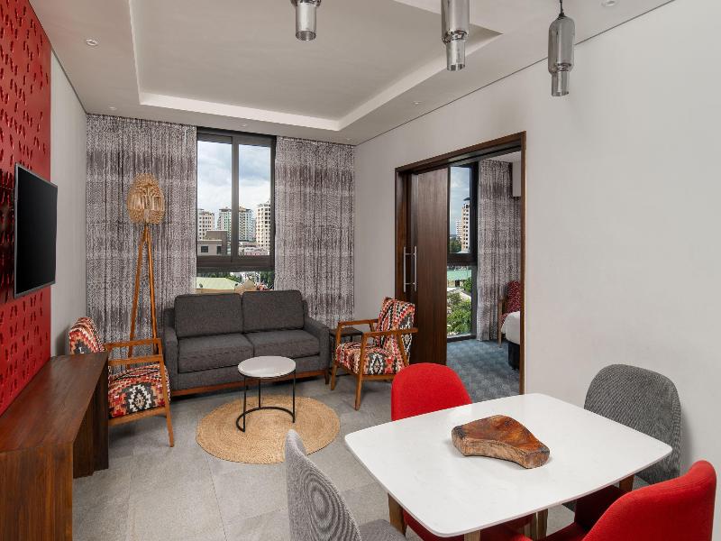 Crowne Plaza Dar Es Salaam, An Ihg Hotel image