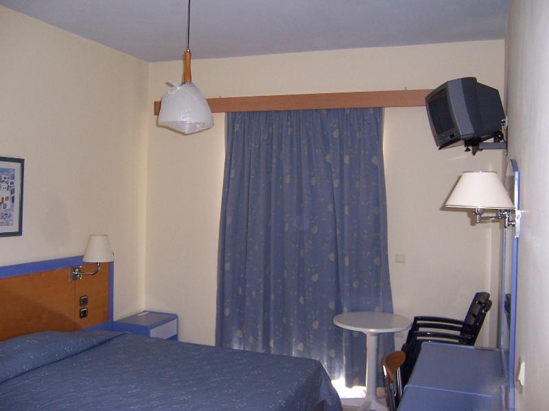 Sweet Kalimera Apartments image