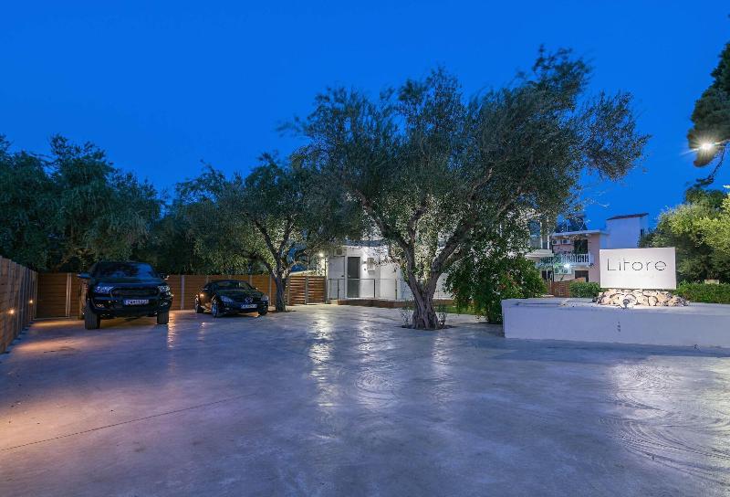 Litore Luxury Living image